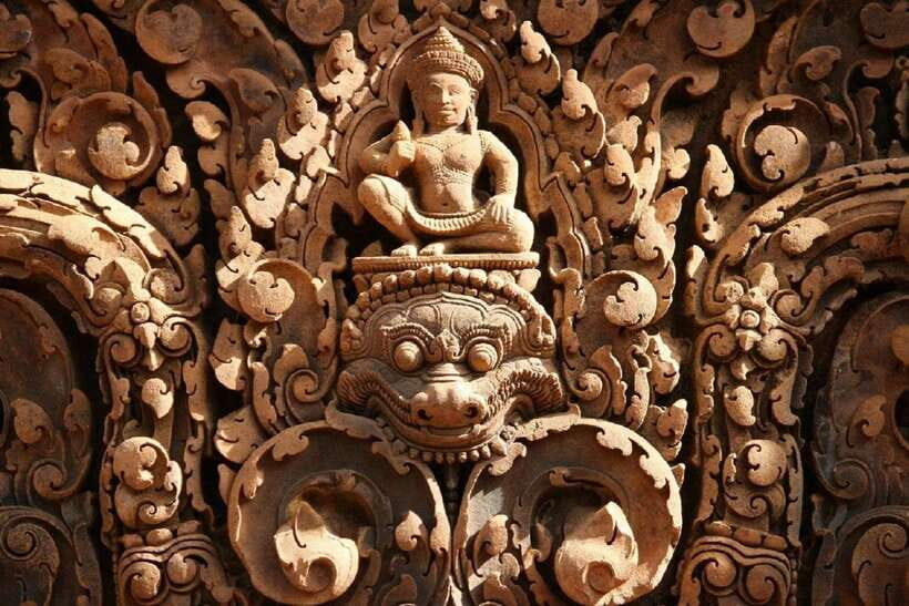 Angkor Wat Sunrise, Banteay Srei, Bayon & Ta Prohm Temple - Guides, language, and how to get the most out of them