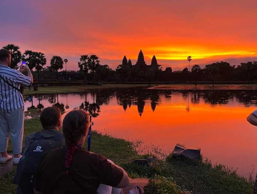 Angkor Wat Sunrise Bike Tour With Lunch Included - Who This Tour Fits Best (and Who Should Rethink It)