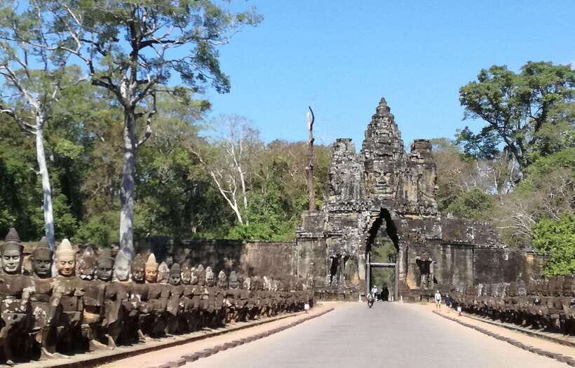 Angkor Wat Sunrise by Vintage Jeep – Private Tour - Price and value: $76 plus the park pass math