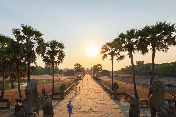 Angkor Wat Sunrise Guided Join-In Tour/Private Tour - Khmer breakfast timing: when to eat and what you’ll likely choose