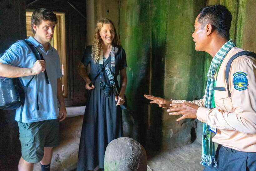 Angkor Wat Sunrise Private Tuk-Tuk Guided Tour - Breakfast after Angkor Wat: energy for the next temples