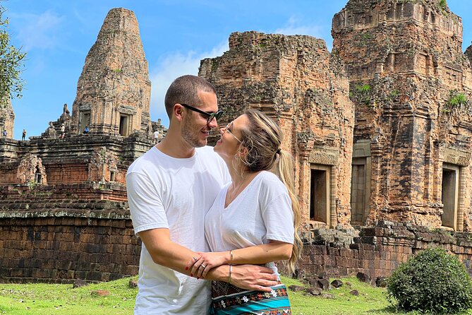 Angkor Wat Sunrise Small Group Tour With Breakfast - Getting your Angkor pass: the ticket you must handle first