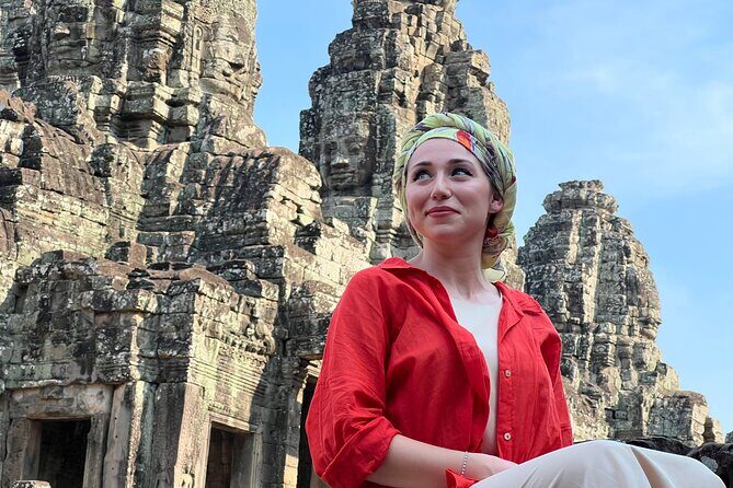 Angkor Wat Sunrise Tour By E-Bike Experience With Breakfast Included - Angkor Thom and the Victory Gate ride: a quick hit that sets the tone