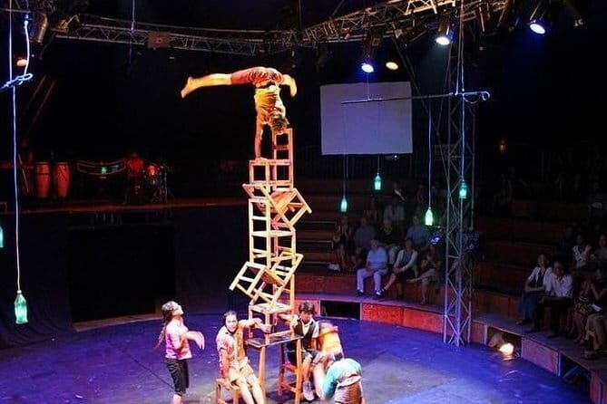Apsara Dance Performance Including Buffet Dinner and Hotel Pickup - Price and value: $29 per person, and the one thing to double-check