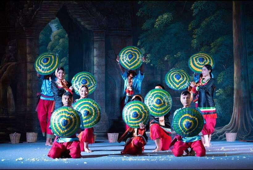 Apsara Performance with Dinner include Pick up & Drop off - Khmer Classics You Should Look For: Amok and Khmer BBQ