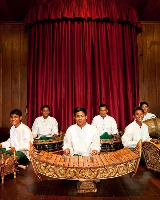 Apsara Theater Performance include dinner & Hotel pick up - What you’ll actually watch in the Apsara show