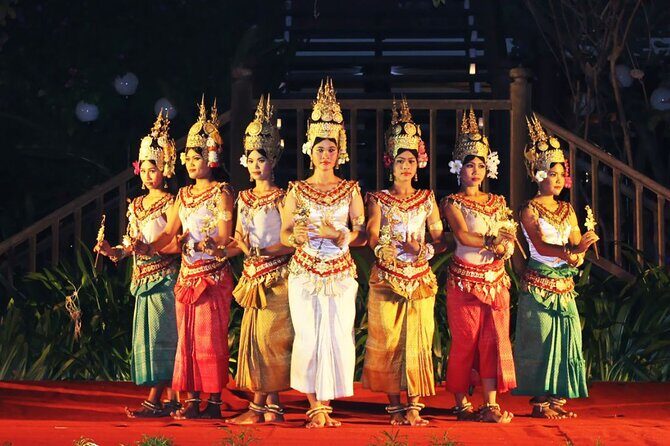 Apsara Theatre Performance include Dinner - The dances to look for: from folk moves to classical apsara