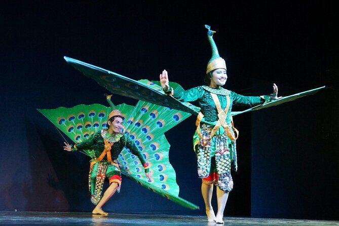 Apsara Theatre Performance include Dinner & hotel pick up - Should you book the Apsara Theatre Performance with dinner and pickup?