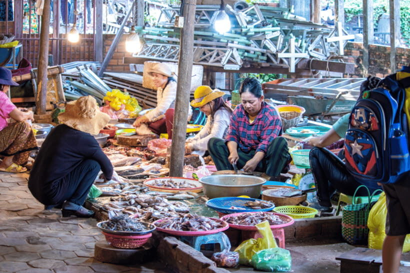 Authentic Siem Reap: Tuk Tuk Countryside and Sunset Tour - Phnom Krom sunset: calm after a busy food day