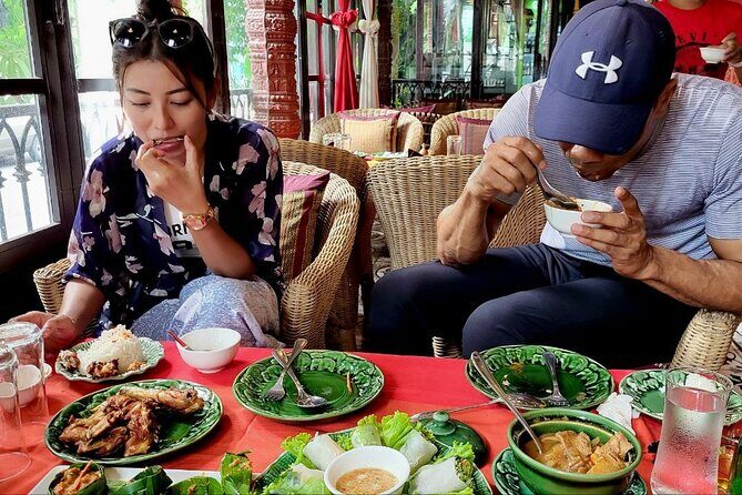 Authentic Walking Food Tour with Local Guide - Stop-by-stop: from the National Museum area to Royal Palace noodles and chive cake