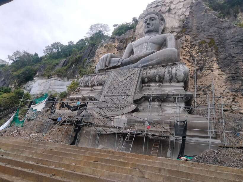 Bamboo Train, Banann Temple, Fruit Bat, Bat Cave, Sunset - Hanging Bridge and Riverside Plantations: Short Walk, Big Air