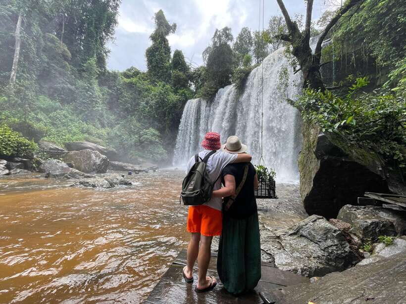 Banteay Srei, Kulen Waterfall & Beng Mealea Small-Group Tour - Morning logistics: pickup, travel time, and why small groups matter