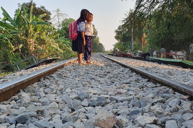 Battambang City and Country side Full day Tour - Getting started at 9:00am: logistics that make the day easier