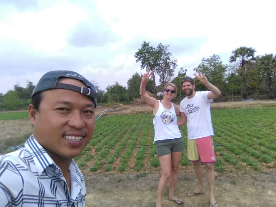 Battambang family tuktuk tour BambooTrain/Wat Banan/Bat cave - Battambang by tuk-tuk: river farms, fishing bridges, and fruit tasting