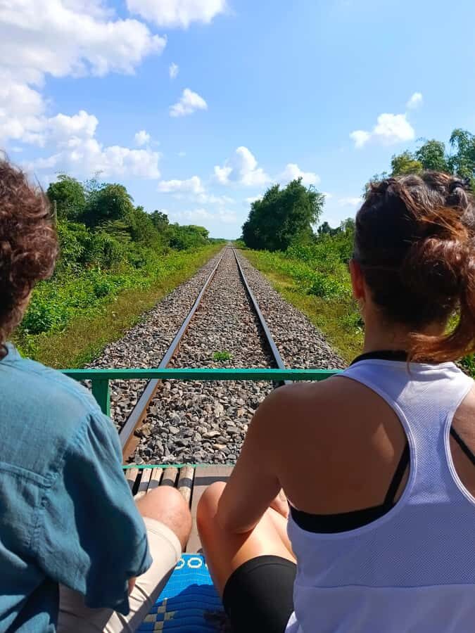 Battambang family tuktuk tour BambooTrain/Wat Banan/Bat cave - Guide matters: Pao and the kind of context that sticks
