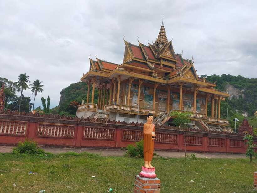 Battambang: Tuk-Tuk, Bamboo Train, Killing/Bat Caves, Sunset - The Bamboo Train Ride: Why This Wobbly Track Still Matters