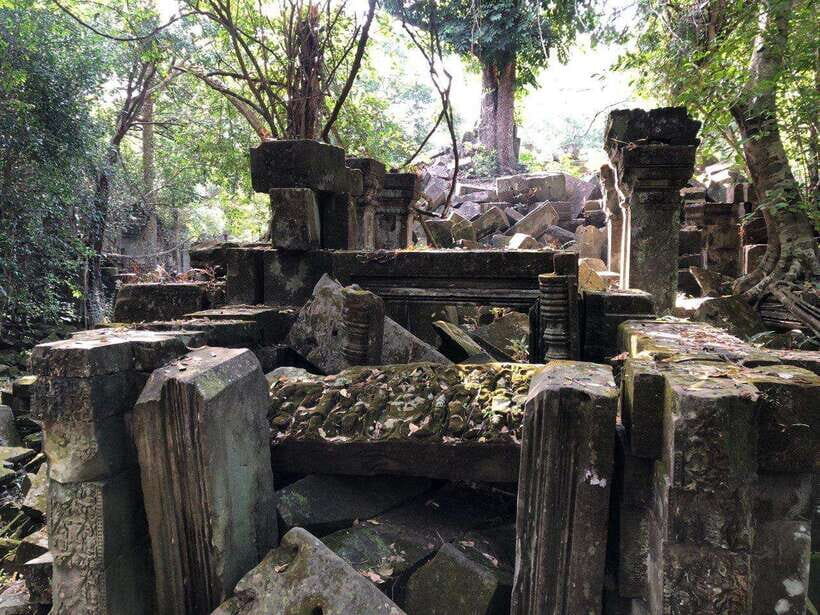 Beng Melea, Rolous Group & Kompong Phluk Floating Village - Beng Melea Temple: Trees in the Ruins and the Lost-Temple Feeling