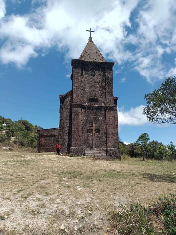 Bokor mountain, Pepper plantation and Man-made lake - Bokor Hill Station Stops: Garden Center, Black Palace, Church, and 5 Ships Pagoda