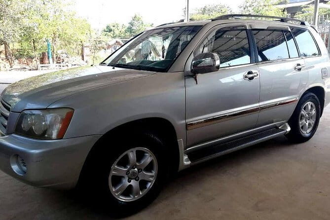 Border Transfer (Siem Reap to Thailand) - Air-Conditioned Pickup and the Kind of Driver You Want