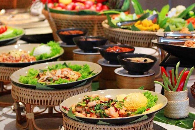 Buffet dinner with Apsara Show (Free 2 ways hotel transfer) - Koulen Restaurant or Amazon Restaurant: confirm the venue name