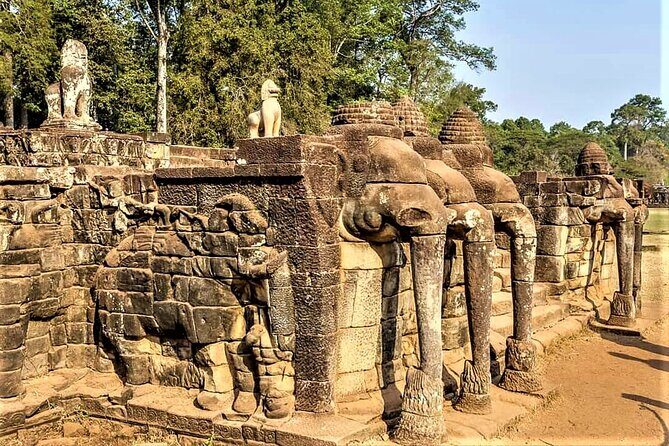 Cambodia Highlight 6 Days Tour from Siem Reap to Phnom Penh - A smooth start in Siem Reap: airport to hotel without guesswork