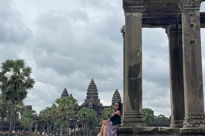Classic Angkor Wat Sunrise Full Day Private Guide Tour - Who should book this private sunrise tour