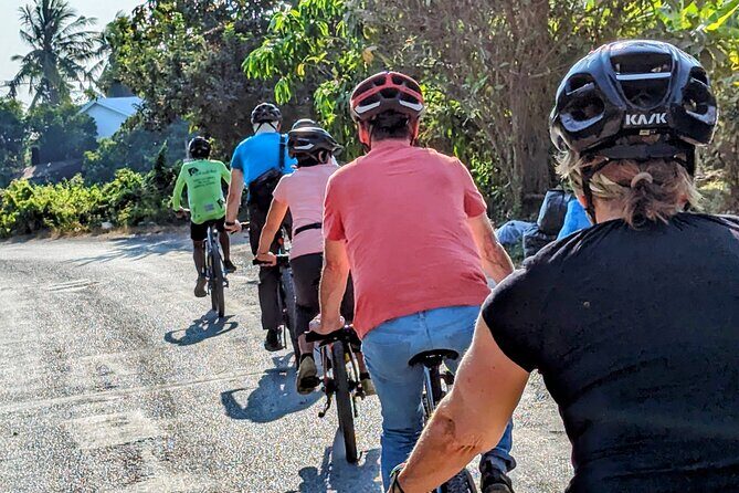 Customs and Culture Half Day Walk and Bike Tour in Battambang - Pace, comfort, and what to pack so the ride stays easy