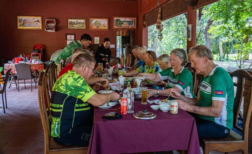 Cycle Angkor Backroad Bike Tour / E-Bike or Tuk Tuk - Why cycling Angkor beats rushing between bus stops
