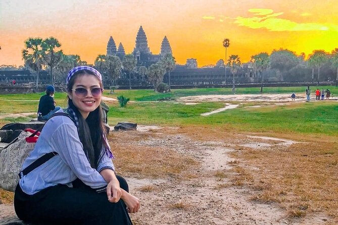Day Tour In Phnom Penh With Bophany - Royal Palace: the “wow” stop, plus ticket costs to expect
