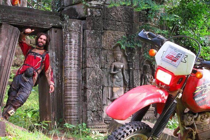DB Siem Reap Half Day Dirt Bike Tour School - Entering Cambodia’s back roads on a 250cc geared bike