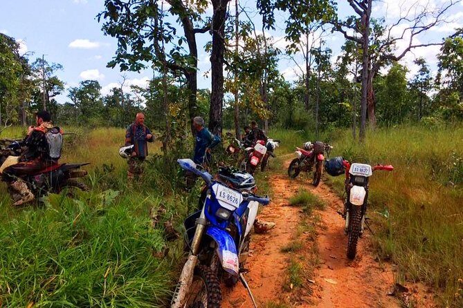 DB Siem Reap Half Day Dirt Bike Tour School - Pickup, group size, and what the day feels like