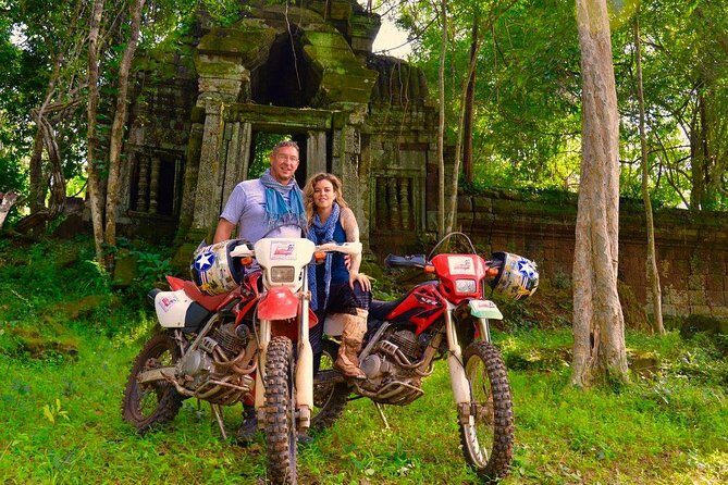 DB Siem Reap Half Day Dirt Bike Tour School - Safety gear and bikes: what’s included (and what that really means)