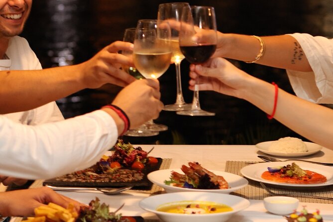 Dinner 4-course Mekong River cruise with Kanika Boat - Your 7:00 pm Timeline: How the Evening Flows