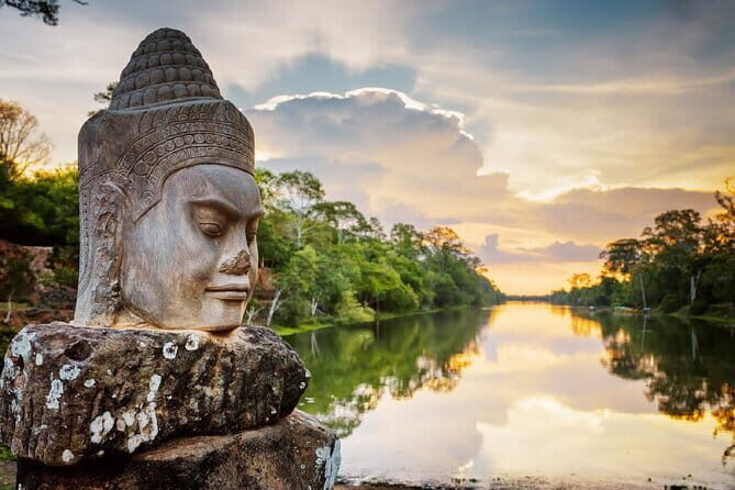 Exclusive Angkor temples and Small group temples tours - Why this Angkor day feels more manageable than the big-bus version
