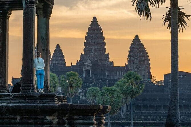 Explore Angkor Wat Sunrise Small Tour Private VIP Car - Angkor Thom: South Gate to Bayon’s four faces