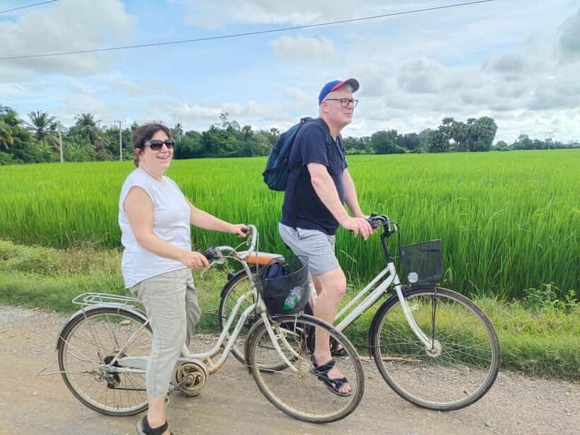 Explore the Village &Countryside By Bicycle-Half Day Morning - Inside Odambang: home visits and traditional houses