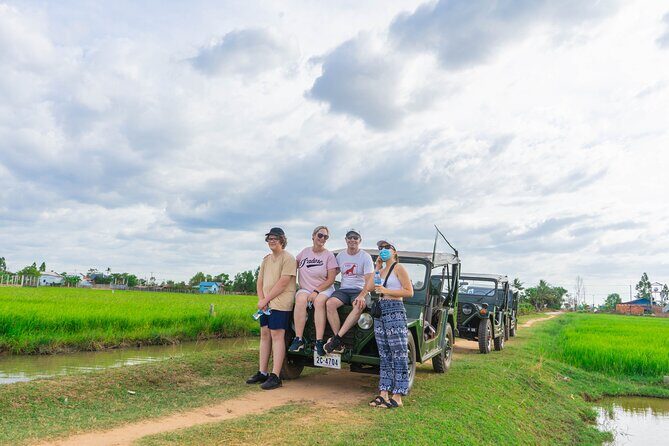 Floating Village Sunset Boat & Jeep Tour - Inclusive Drinks - From mushrooms to rice wine at Wat Po Banteaychey
