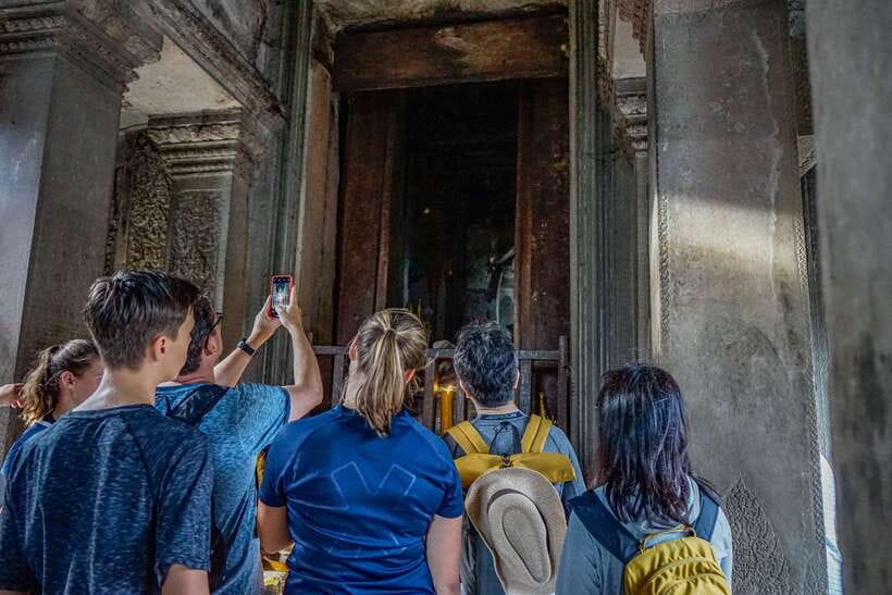From Siem Reap: Angkor Wat Full-Day Private Tour & Sunrise - Pickup, private vehicle, and a small group that won’t crush your day