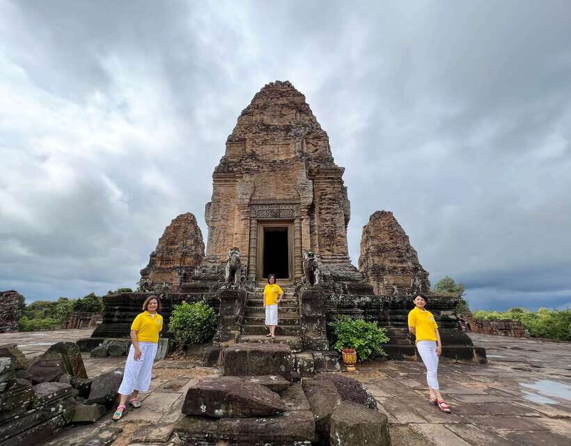From Siem Reap: Angkor Wat Sunrise and Temples E-Bike Tour - Bayon and Victory Gate of Angkor Thom: the smiles and the meaning