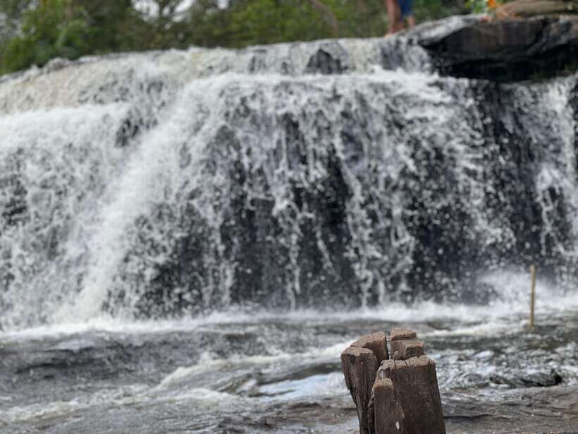 From Siem Reap: Banteay Srei and Kulen Waterfall Guided Tour - Kulen waterfalls: what you’ll see depends on the season