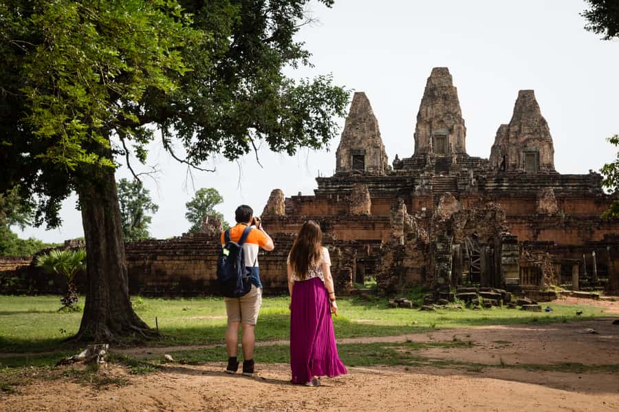 From Siem Reap: Banteay Srei Temple & Grand 5 Temple Tour - Heat-day survival kit: shoes, dress rules, and the small things that matter