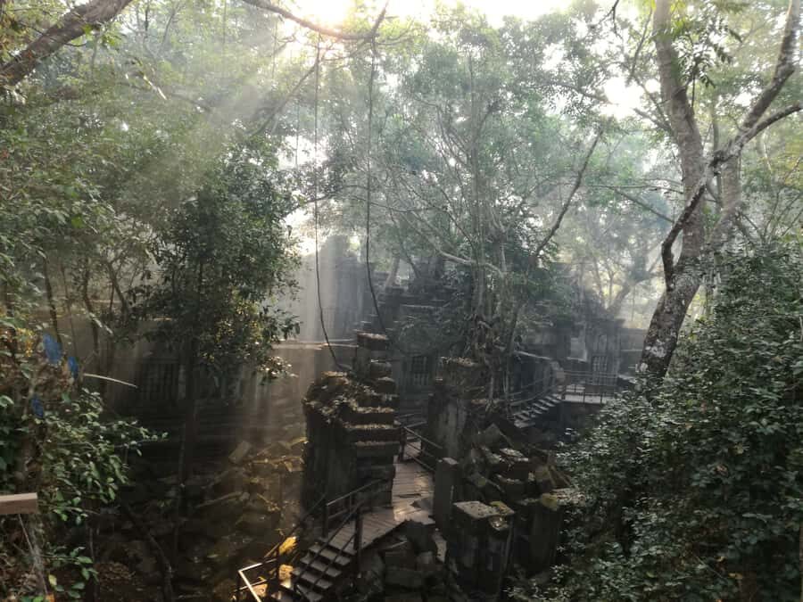 From Siem Reap: Half-Day Tour to Beng Mealea Temple - Your guided temple walk: Khmer empire history, made visible