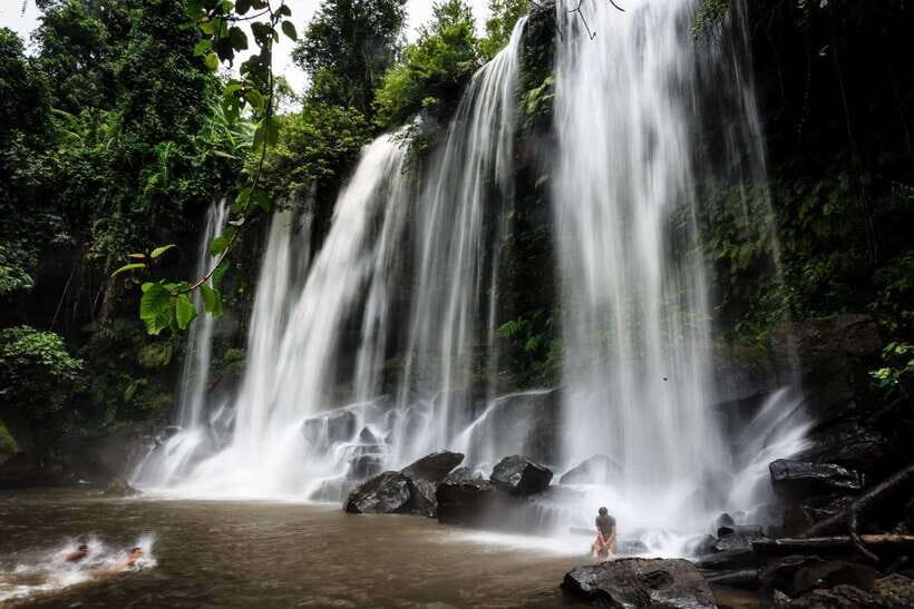 From Siem Reap: Small-Group Phnom Kulen Waterfall Day Tour - Small-Group Format With Guides Like Mr Sophy, Jose, and Han