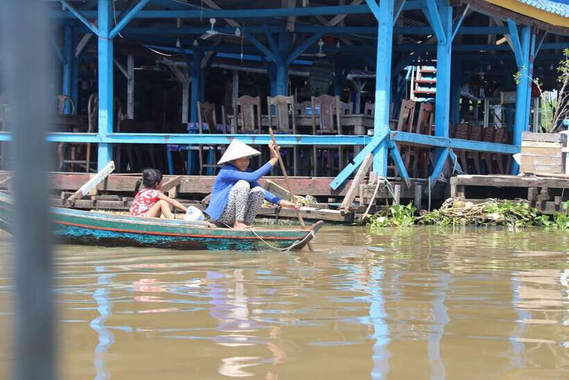 From Siem Reap: Tonle Sap Floating Villages Tour - Key moments worth planning for