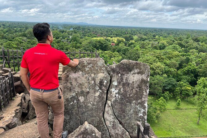 Full Day Banteay Srei Beng Mealea and Koh Ker Small Group Tour - Banteay Srei: sandstone carvings in the “small but perfect” category