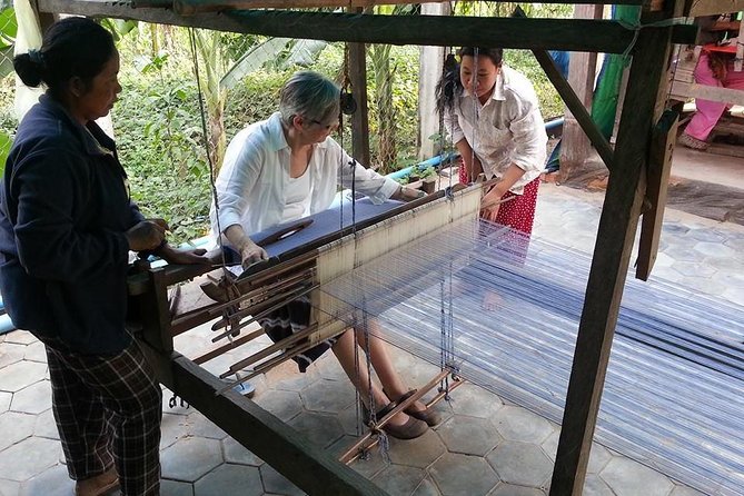 Full-Day Phnom Penh City & Silk Island with a local Tuk Tuk Tours - Silver Pagoda: a close-up stop near the palace