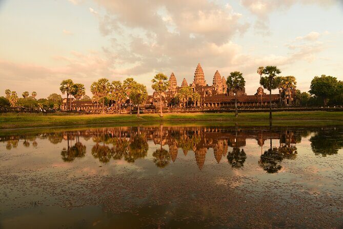 Full-Day Private Tour of Angkor Wat with Pick Up - Ta Nei between the famous stops: ruined and real