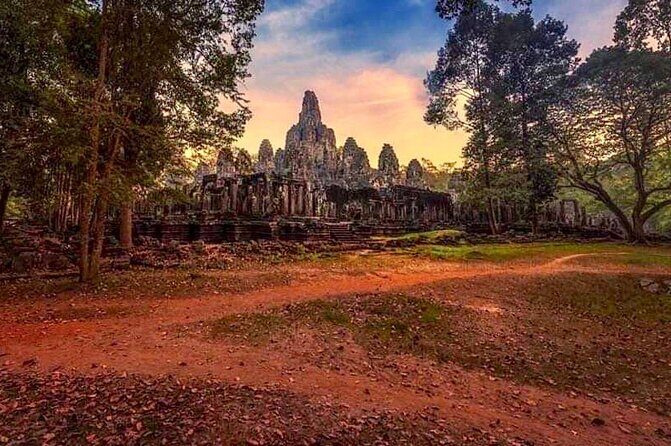 Full-day Private VIP Tour to Angkor Complex - Chau Say Tevoda and Thommanon: Brahmanism temples near the Victory Gate