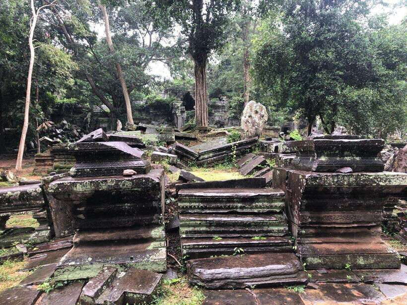 Full-Day Tour to Banteay Srey, Beng Melea & Kulen Mountain - Beng Mealea: walking through half-restored towers and brush