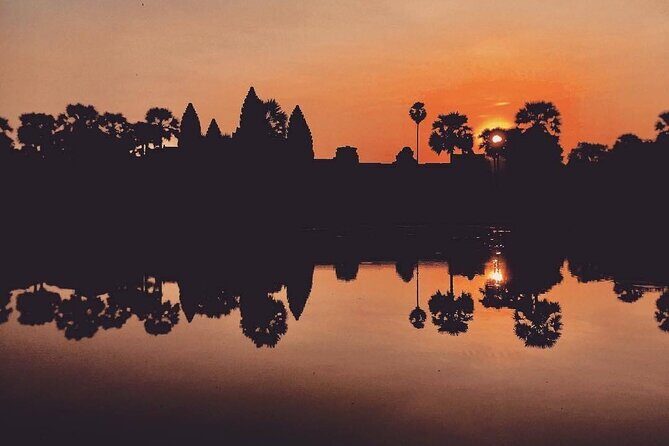 Golden Hours: Angkor wat sunrise photography tour with a pro! - The real payoff: beating heat and crowds with a sunrise plan